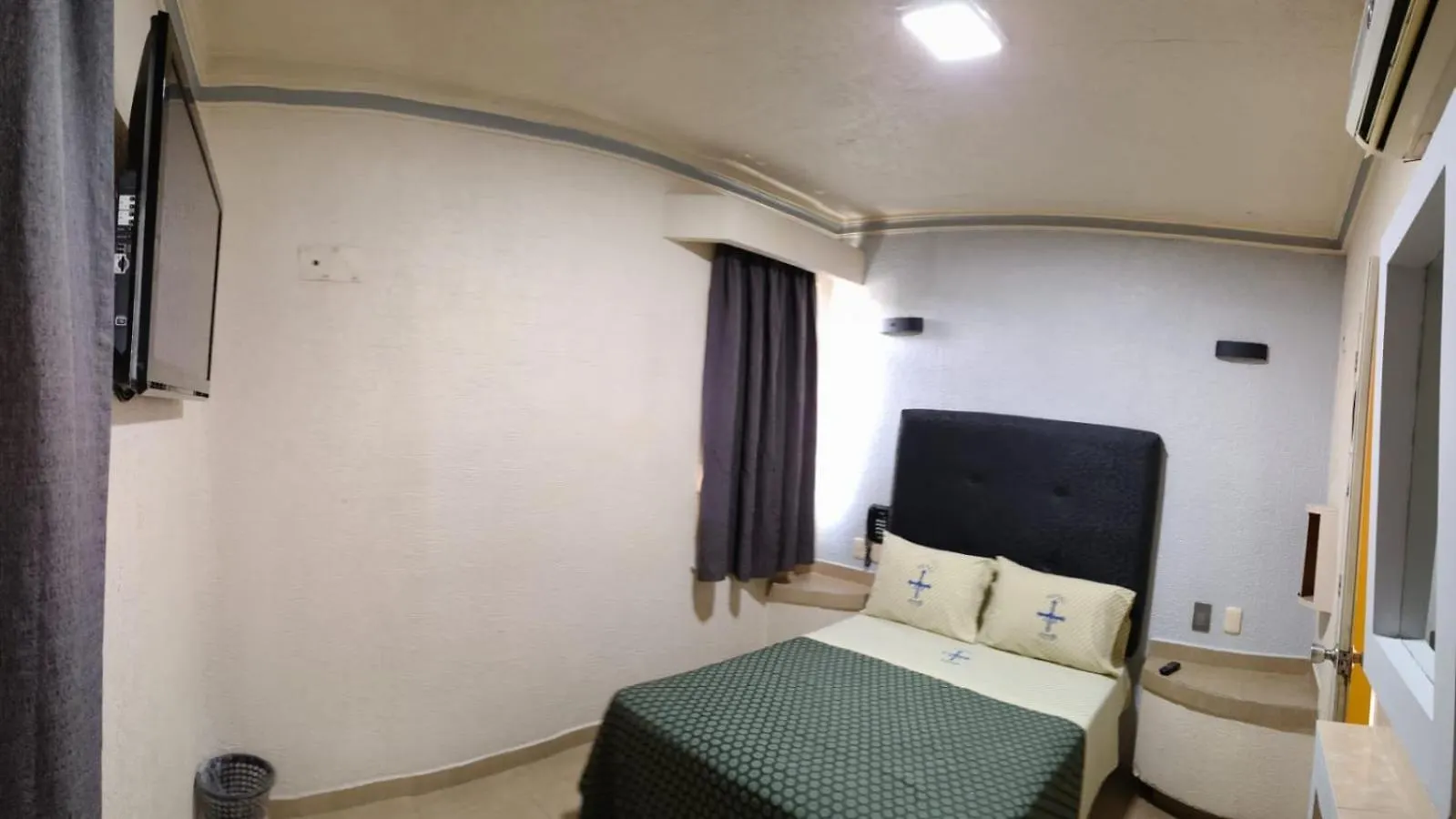 Hotel Astur (Adults Only) Guadalajara