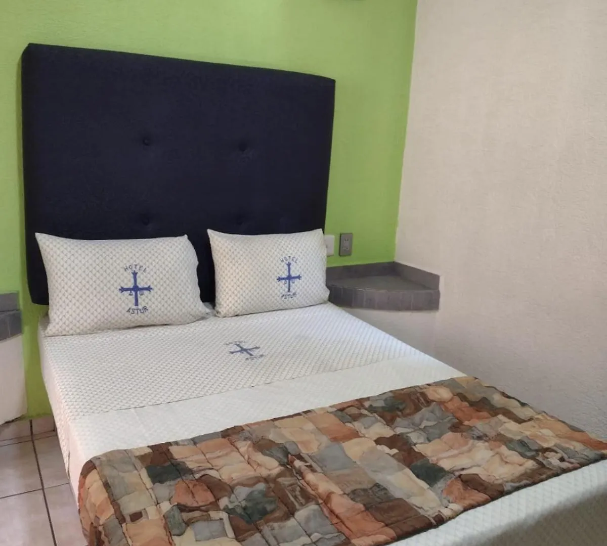 Hotel Astur (Adults Only) Guadalajara